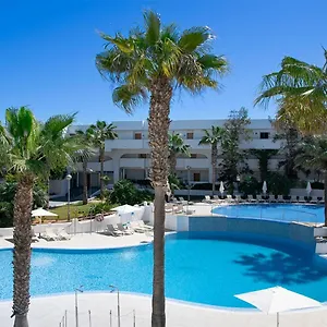 aparthotel-ses-cases-dor.balearic-islands.net/