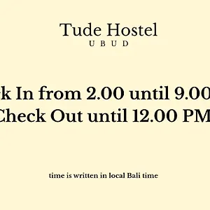Hostel Tude